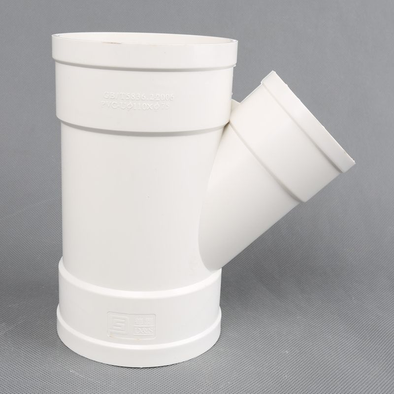 φ110×75徳塑异径斜三通